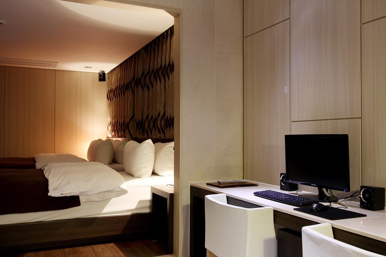 Uijeongbu Latree Hotel Dış mekan fotoğraf