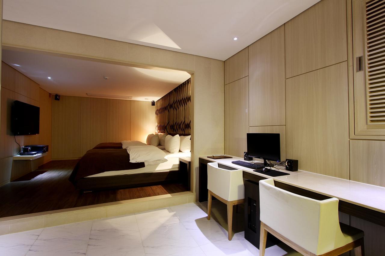 Uijeongbu Latree Hotel Dış mekan fotoğraf