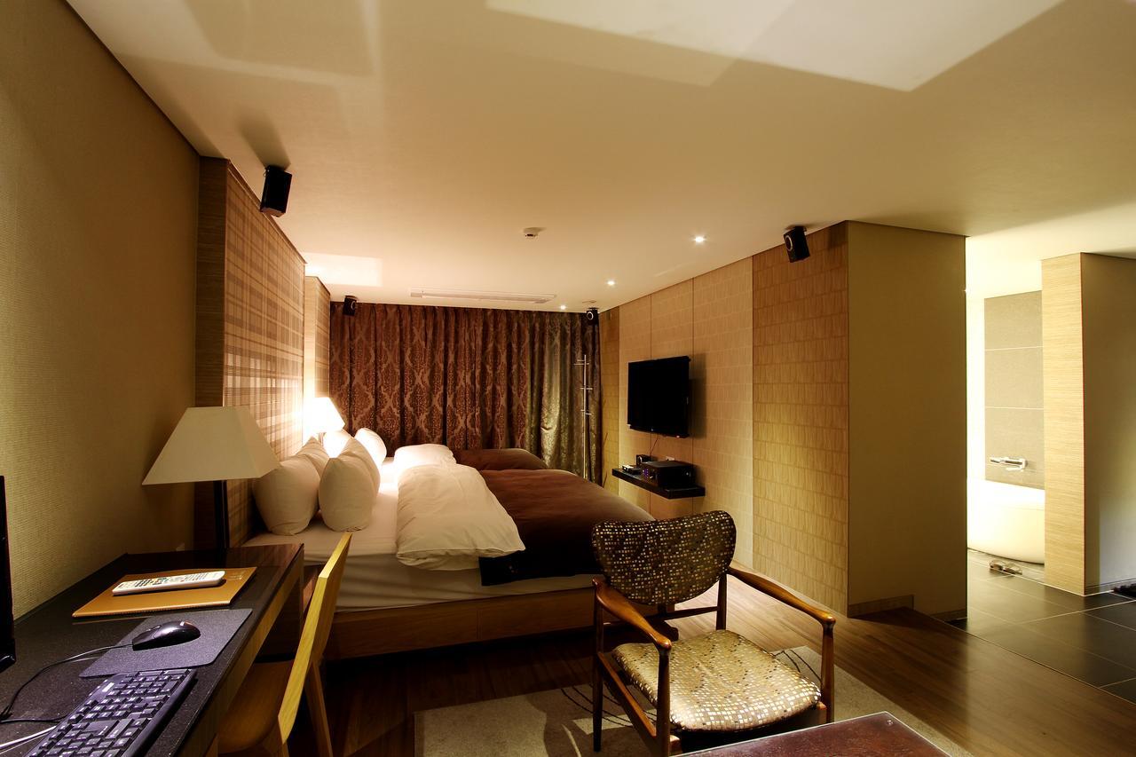 Uijeongbu Latree Hotel Dış mekan fotoğraf