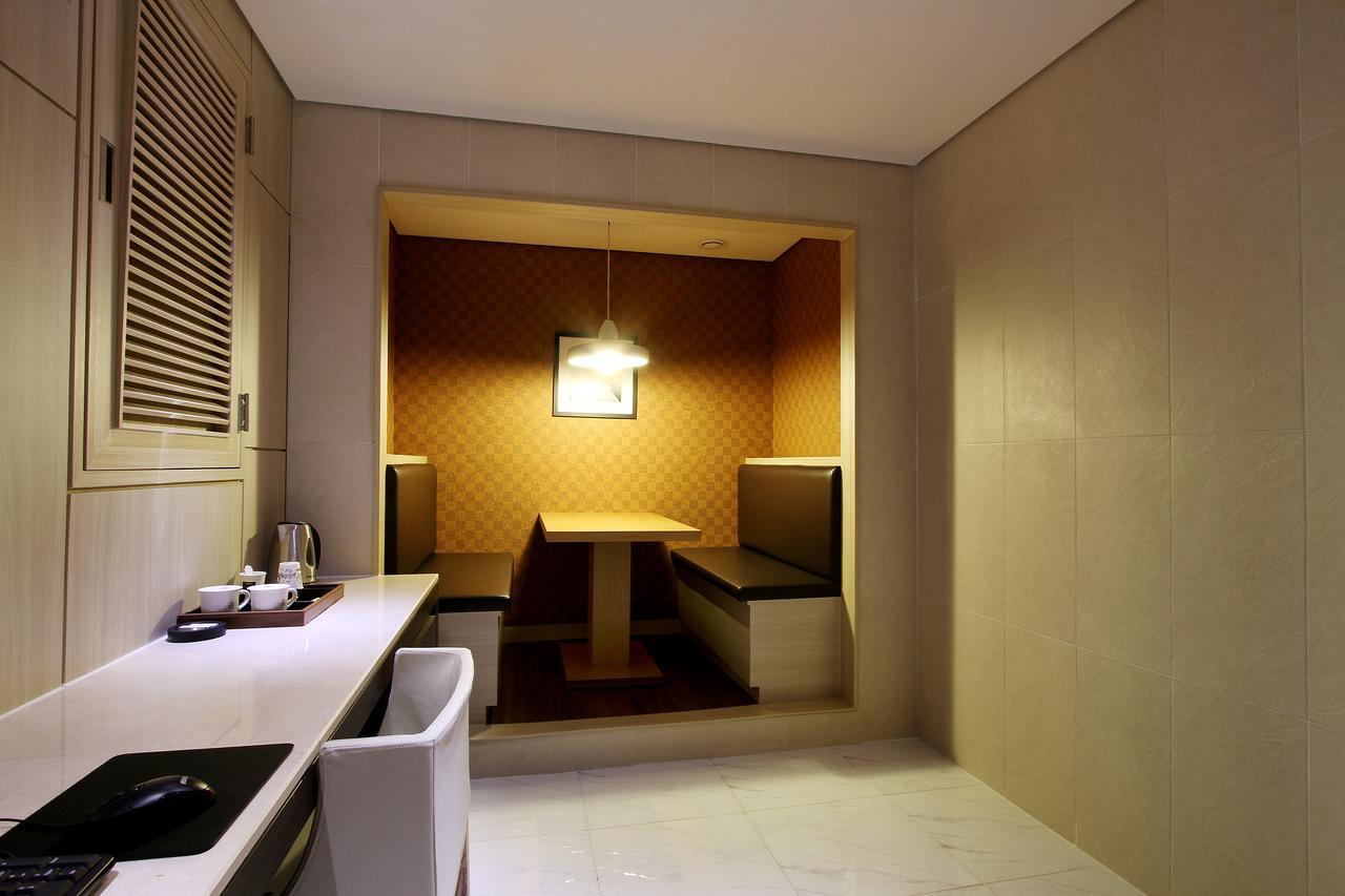 Uijeongbu Latree Hotel Dış mekan fotoğraf