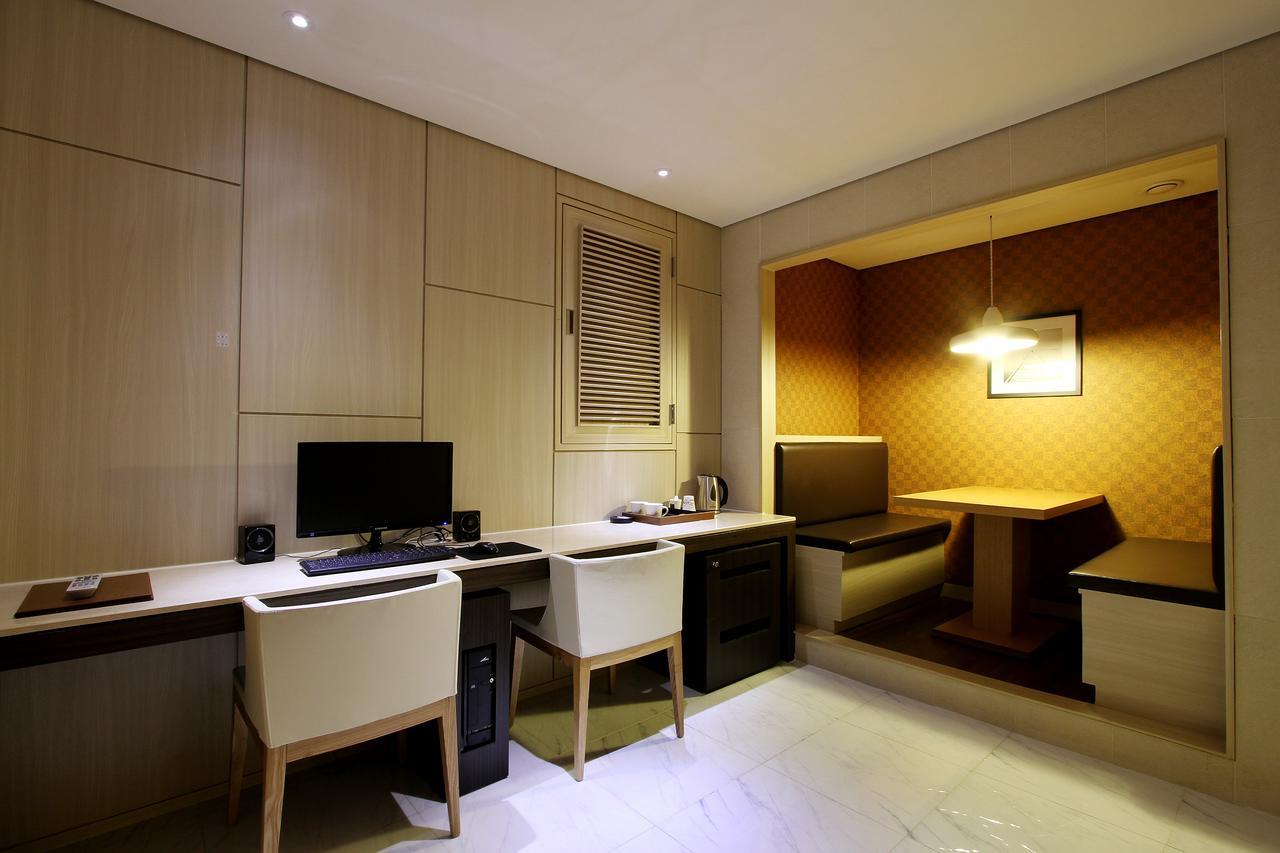 Uijeongbu Latree Hotel Dış mekan fotoğraf